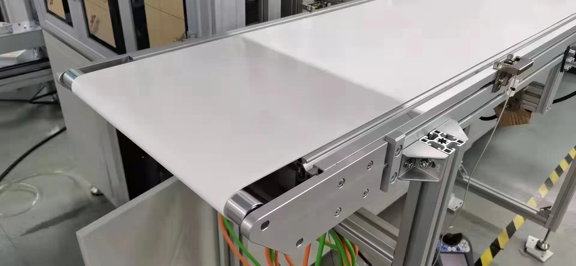 MD400 刀口皮帶機