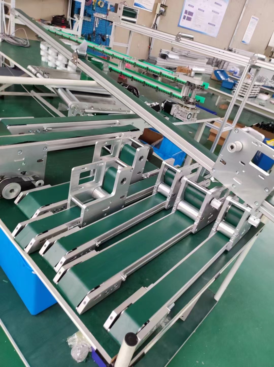 MD400 刀口皮帶機